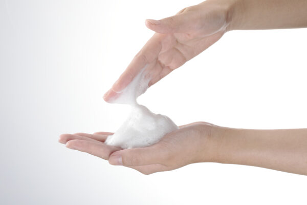 Clear Soap Ruhaku –  Delikatne organiczne mydło oczyszczające do twarzy - Image 2