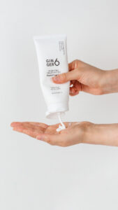 Nawilżająca pianka do mycia twarzy – Ginger 6 Hydrating Foam Cleanser 